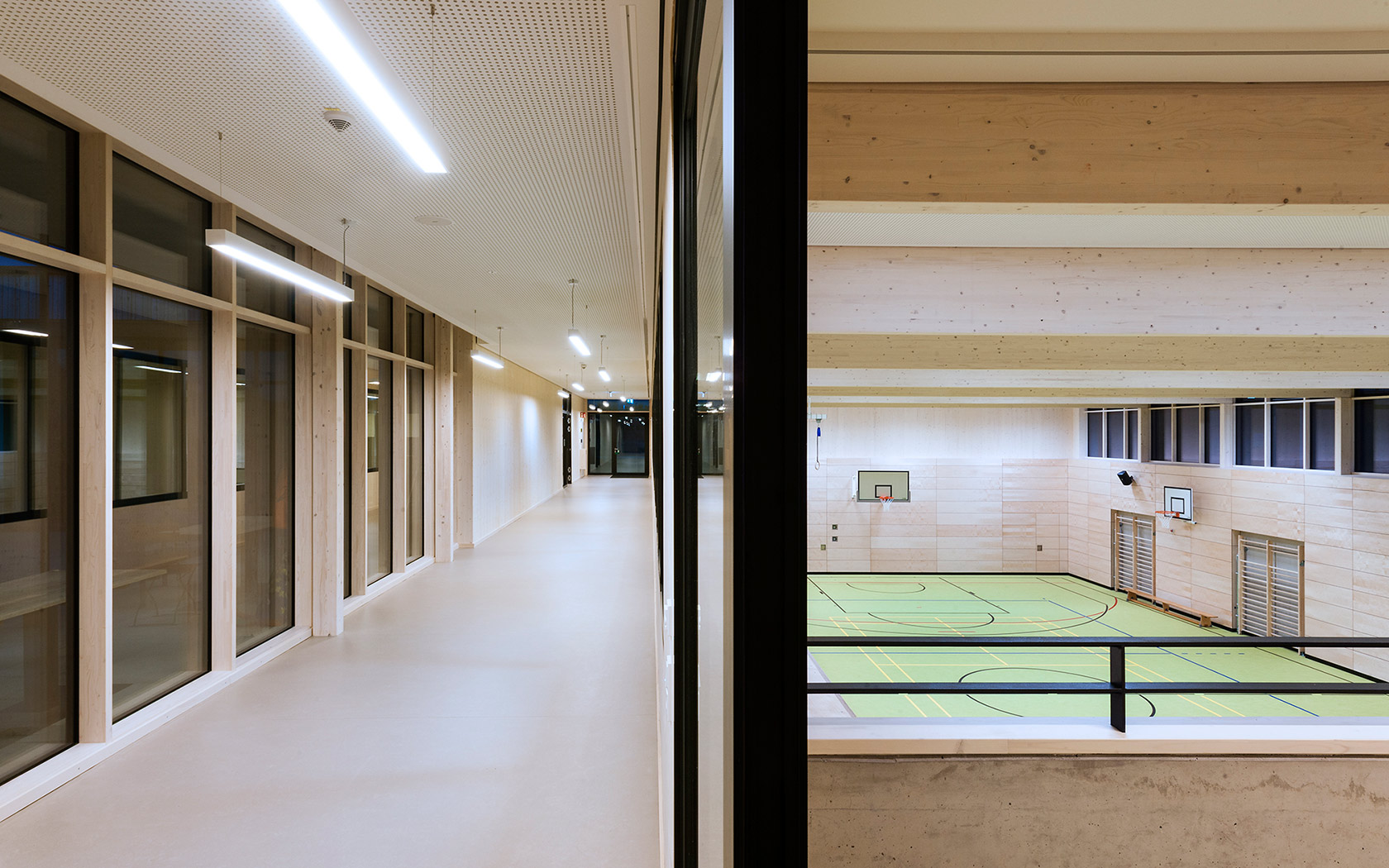 20-Turnhalle-Montessori-by-studio-lot.jpg